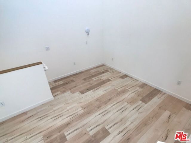 517 N Harvard Boulevard, Los Angeles, CA 90004