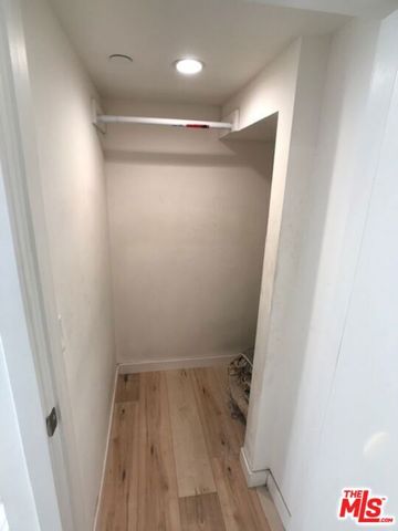 517 N Harvard Boulevard, Los Angeles, CA 90004