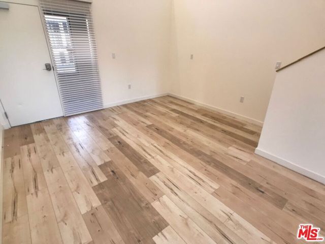 517 N Harvard Boulevard, Los Angeles, CA 90004