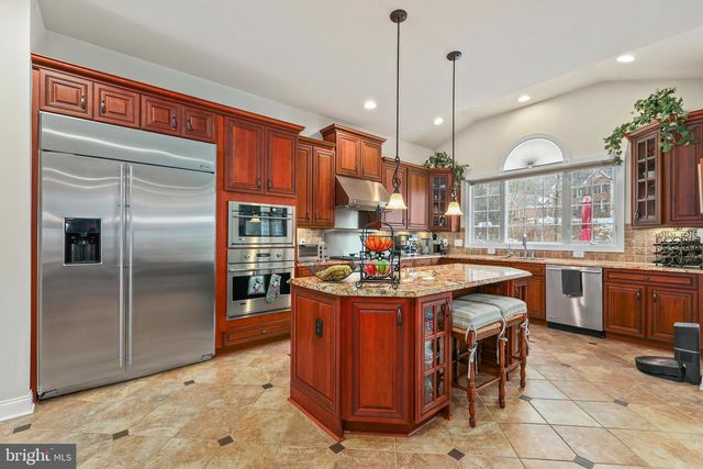 41199 COTTER CT, Waterford, VA 20197