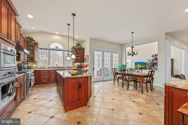 41199 COTTER CT, Waterford, VA 20197