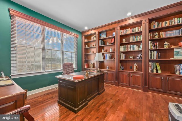 41199 COTTER CT, Waterford, VA 20197