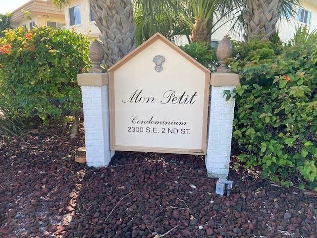 2300 SE 2nd Street 24, Pompano Beach, FL 33062