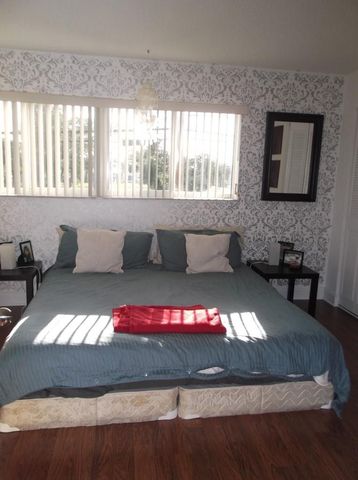 2300 SE 2nd Street 24, Pompano Beach, FL 33062