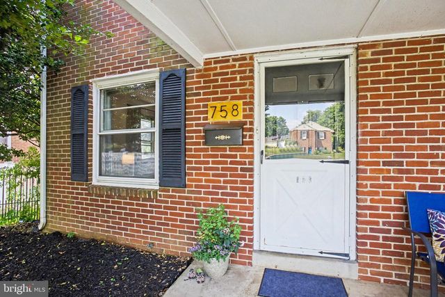 758 HERSHEY AVE, Lancaster, PA 17603