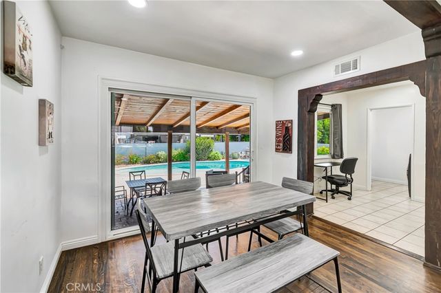 15732 Covello St, Van Nuys, CA 91406