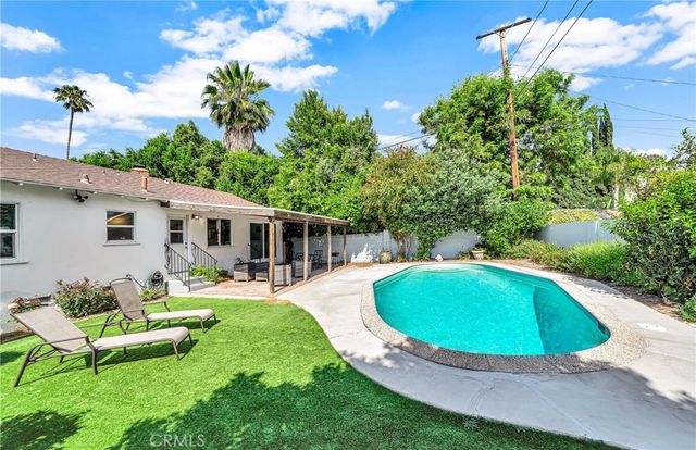 15732 Covello St, Van Nuys, CA 91406