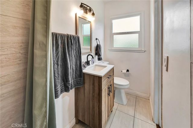 15732 Covello St, Van Nuys, CA 91406