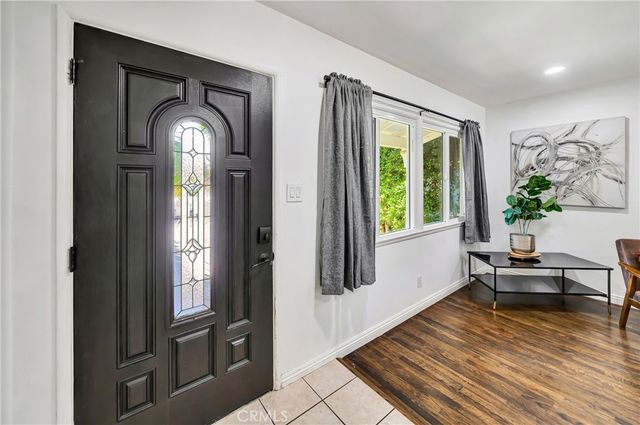15732 Covello St, Van Nuys, CA 91406