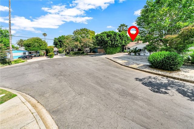 15732 Covello St, Van Nuys, CA 91406