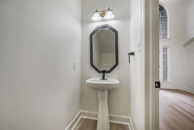 17306 Eagle Ledge Drive, Tomball, TX 77377