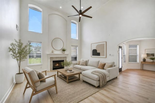 17306 Eagle Ledge Drive, Tomball, TX 77377