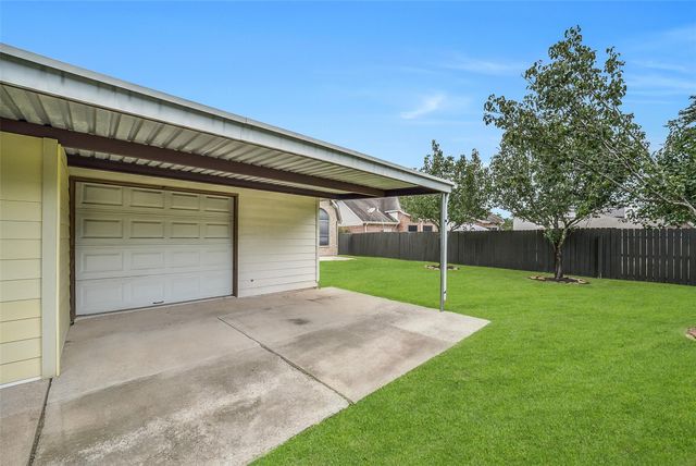 17306 Eagle Ledge Drive, Tomball, TX 77377