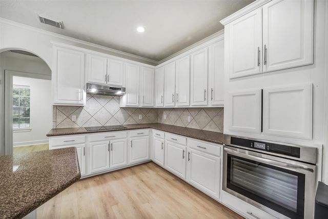 17306 Eagle Ledge Drive, Tomball, TX 77377