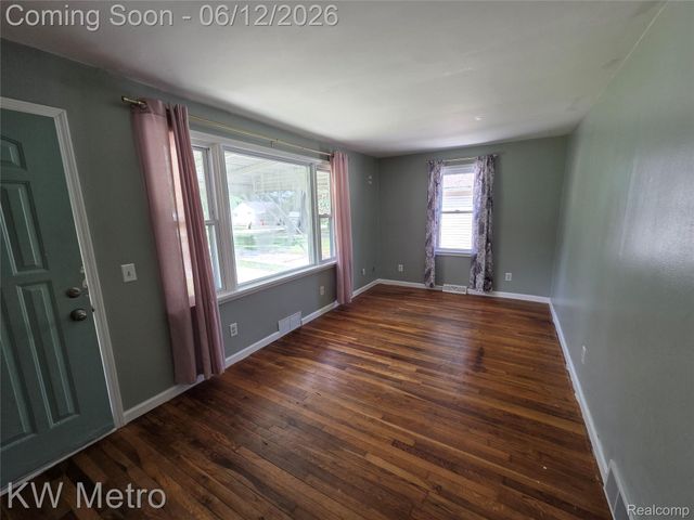 3213 Henrydale Street, Auburn Hills, MI 48326