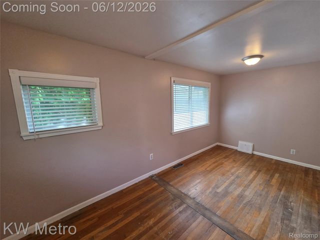 3213 Henrydale Street, Auburn Hills, MI 48326