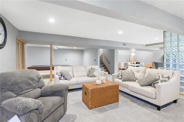 5730 Noland Road, Shawnee, KS 66216