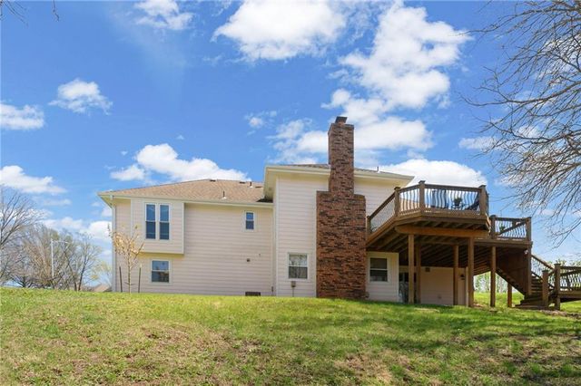 5730 Noland Road, Shawnee, KS 66216