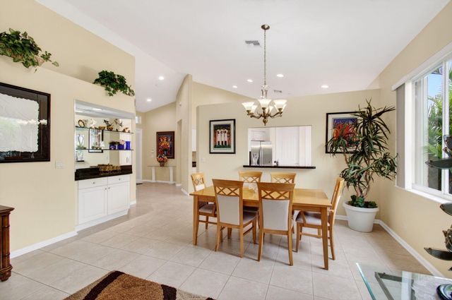 2752 Clipper Circle, West Palm Beach, FL 33411