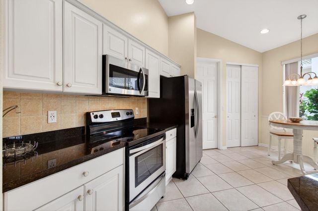 2752 Clipper Circle, West Palm Beach, FL 33411