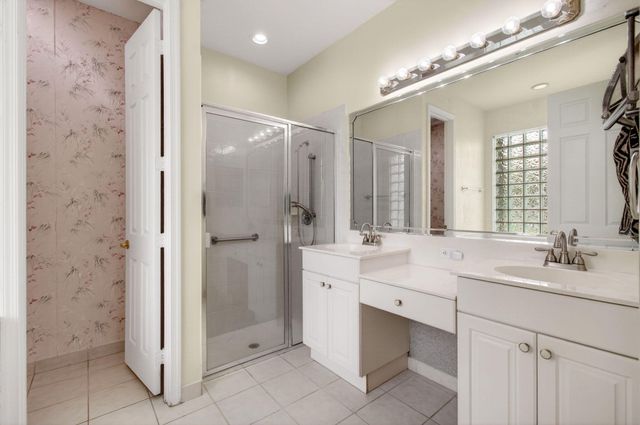 2752 Clipper Circle, West Palm Beach, FL 33411