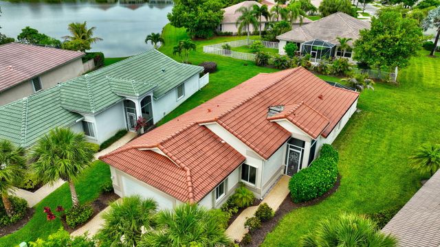 2752 Clipper Circle, West Palm Beach, FL 33411