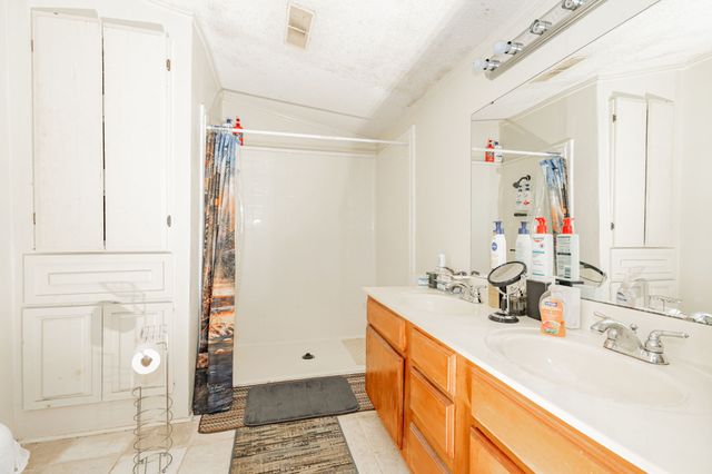 31724 Cane Drive, Kemp, TX 75143