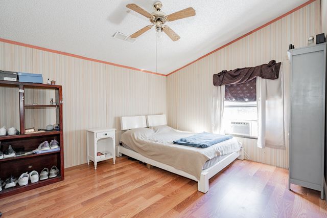 31724 Cane Drive, Kemp, TX 75143