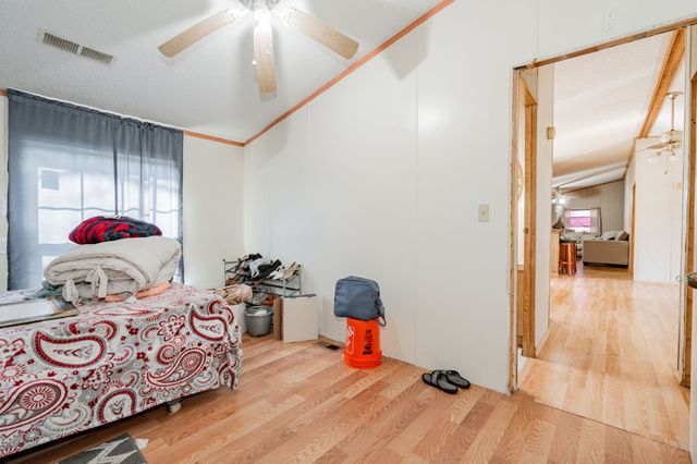 31724 Cane Drive, Kemp, TX 75143