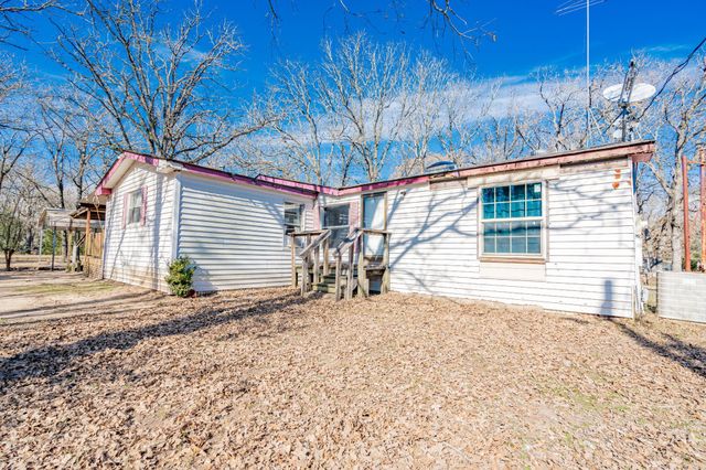 31724 Cane Drive, Kemp, TX 75143