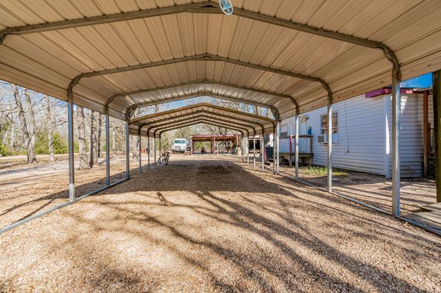 31724 Cane Drive, Kemp, TX 75143