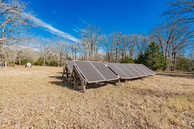 31724 Cane Drive, Kemp, TX 75143