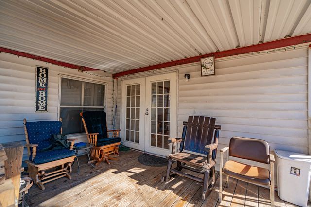31724 Cane Drive, Kemp, TX 75143