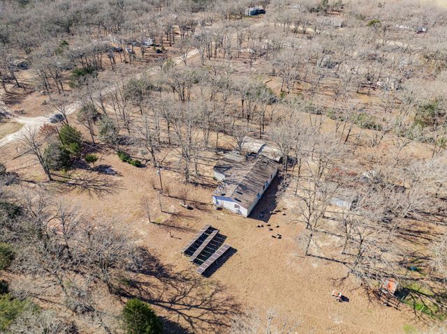 31724 Cane Drive, Kemp, TX 75143