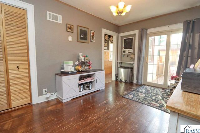 115 Hinckley Street, Mankato, MN 56001