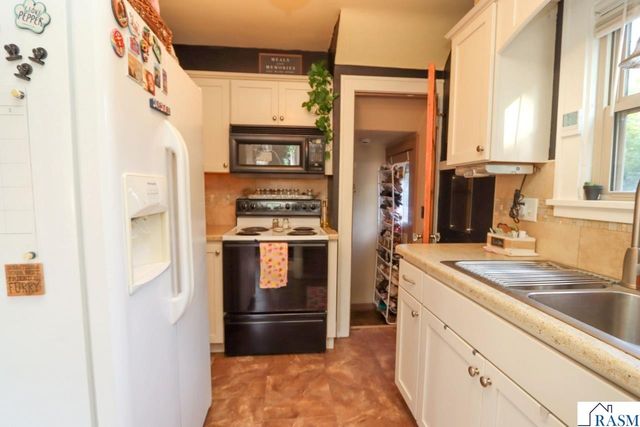 115 Hinckley Street, Mankato, MN 56001