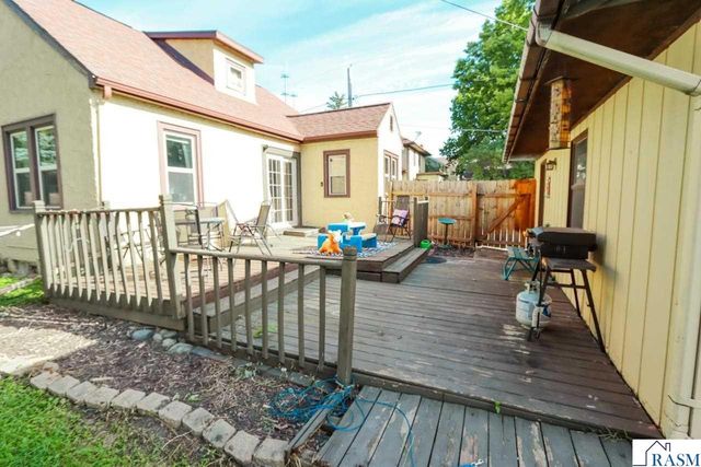 115 Hinckley Street, Mankato, MN 56001