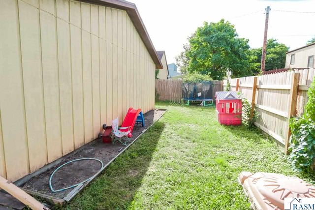 115 Hinckley Street, Mankato, MN 56001