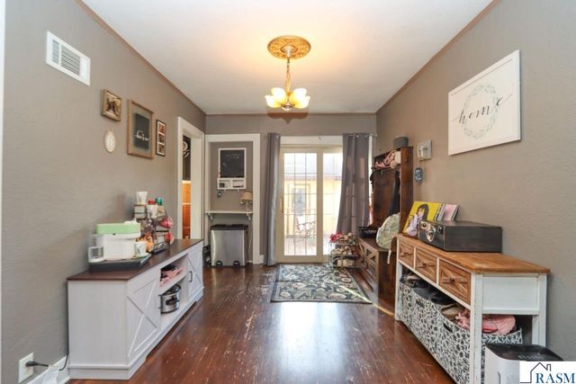 115 Hinckley Street, Mankato, MN 56001