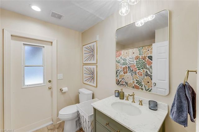 17845 Chesterfield RD, North Fort Myers, FL 33917
