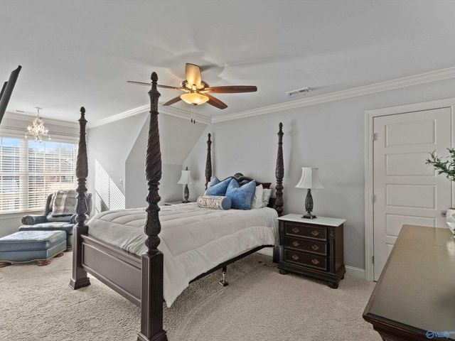 102 Stone River Road, Huntsville, AL 35811