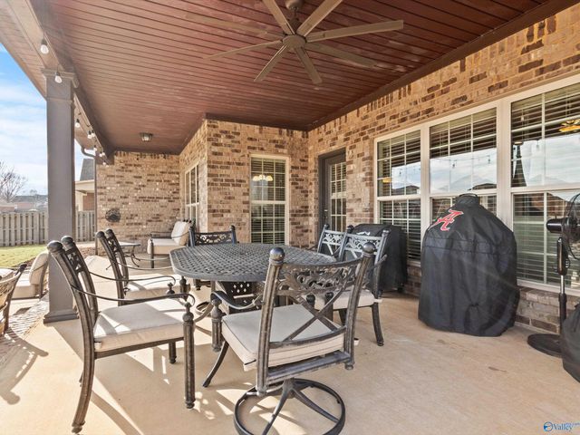 102 Stone River Road, Huntsville, AL 35811