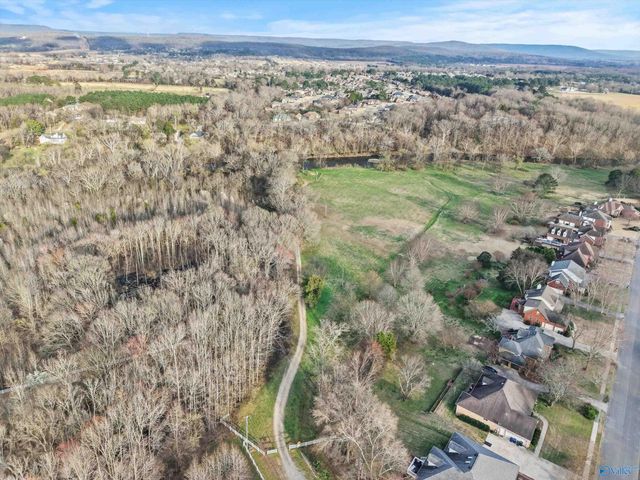 102 Stone River Road, Huntsville, AL 35811