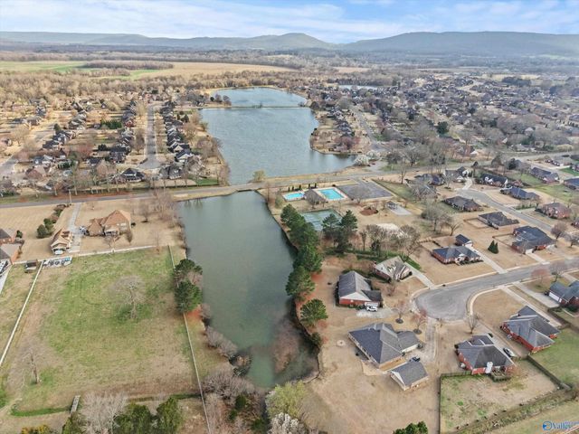 102 Stone River Road, Huntsville, AL 35811