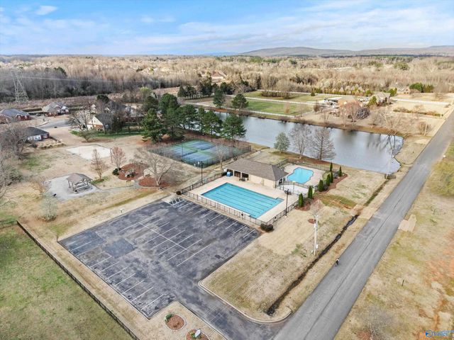 102 Stone River Road, Huntsville, AL 35811