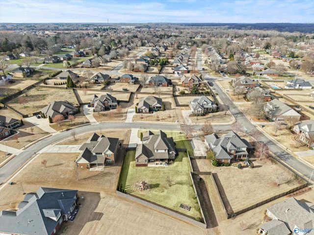 102 Stone River Road, Huntsville, AL 35811