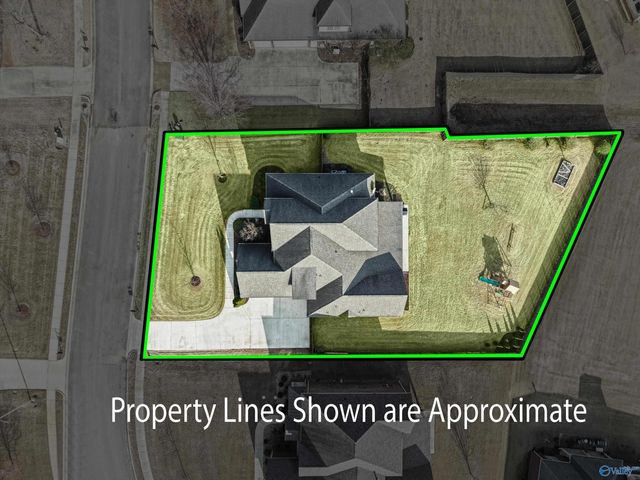 102 Stone River Road, Huntsville, AL 35811