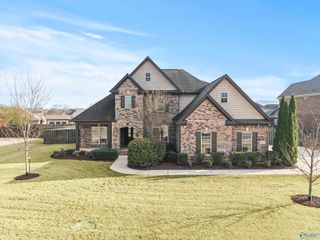 102 Stone River Road, Huntsville, AL 35811