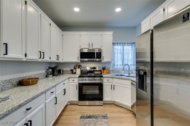 75 North Valle Verde Drive 1511, Henderson, NV 89074