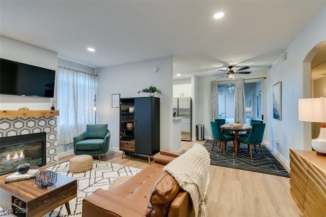 75 North Valle Verde Drive 1511, Henderson, NV 89074